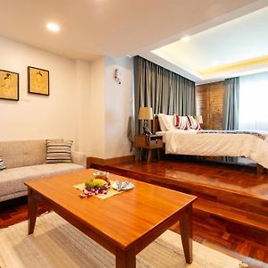 Maneeya Park Residence